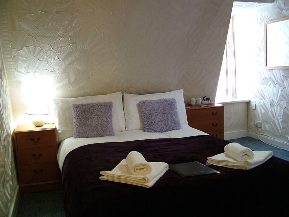The Chesterfield, (adults Only) 3*