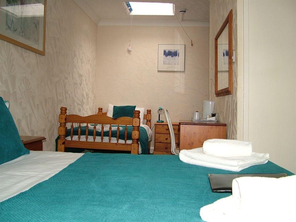 The Chesterfield, (adults Only) 3*